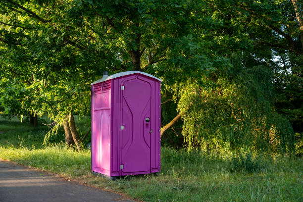 Portable bathroom rental